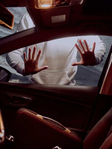 jak zabezpieczyć auto przed kradzieżą